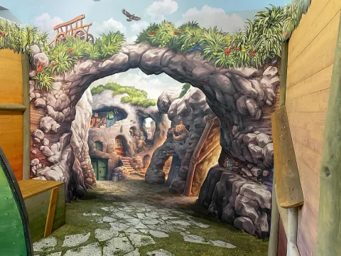 Indoor-Spielanlage Murmeltierversteck im Bergtierpark Blindham