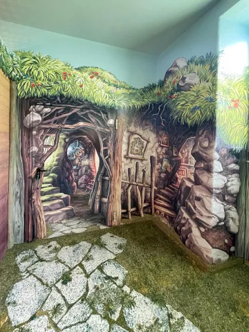 Indoor-Spielanlage Murmeltierversteck im Bergtierpark Blindham